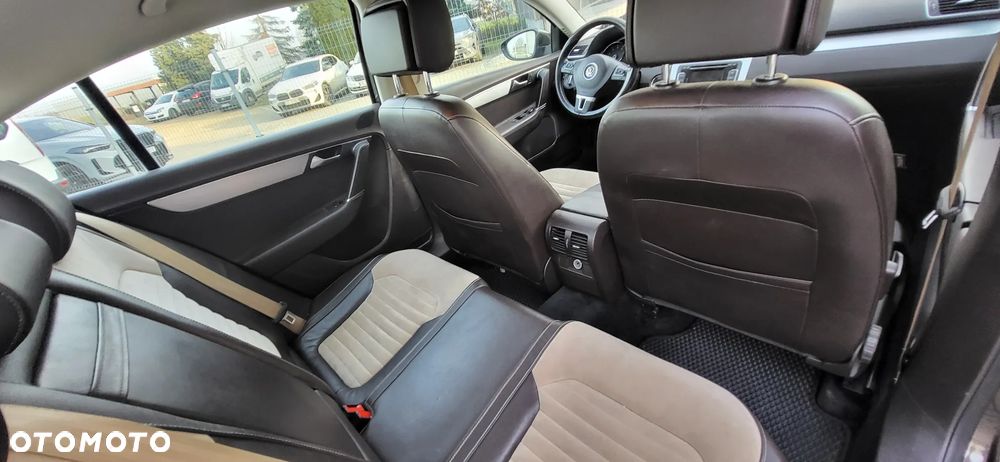 Volkswagen Passat - 18