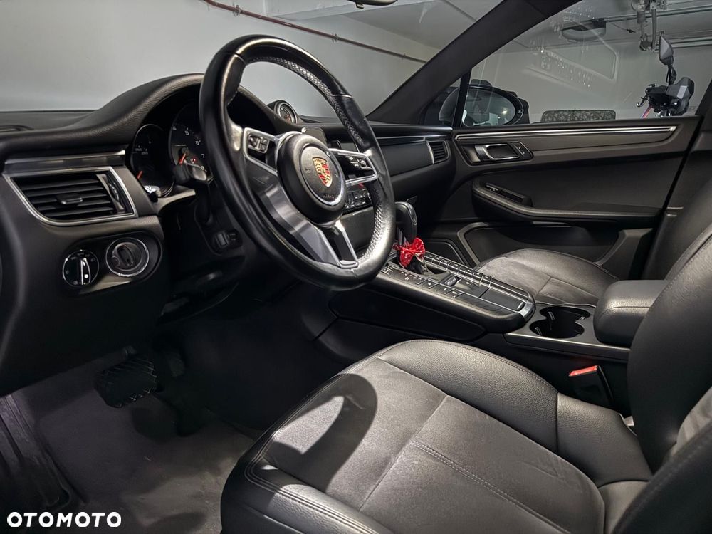 Porsche Macan Standard - 9