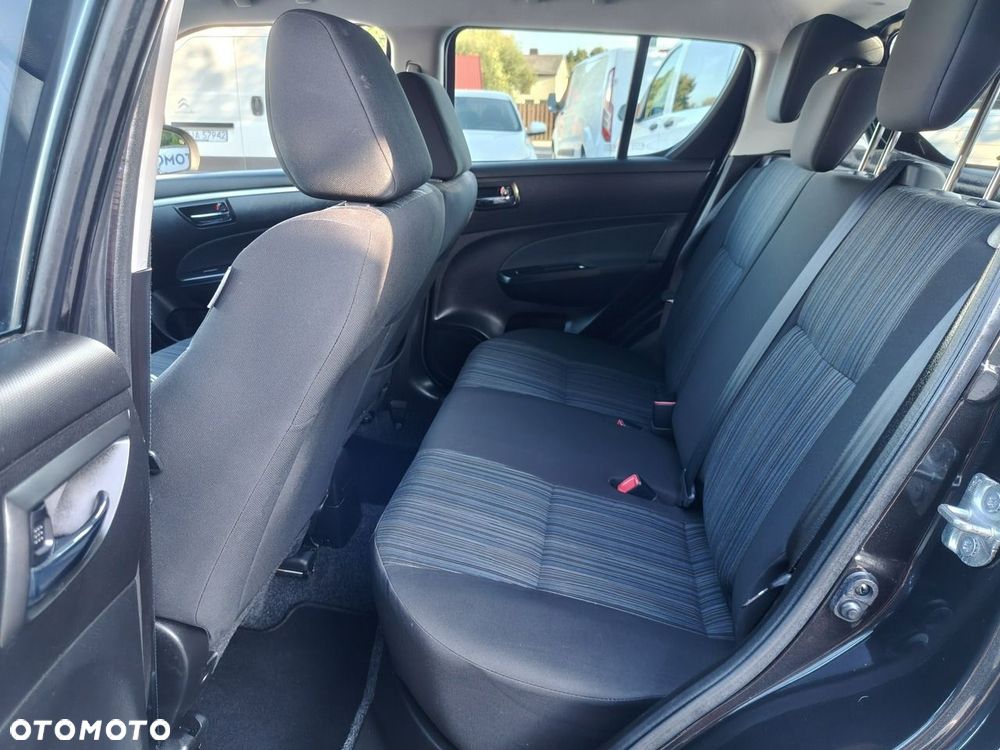 Suzuki Swift - 28