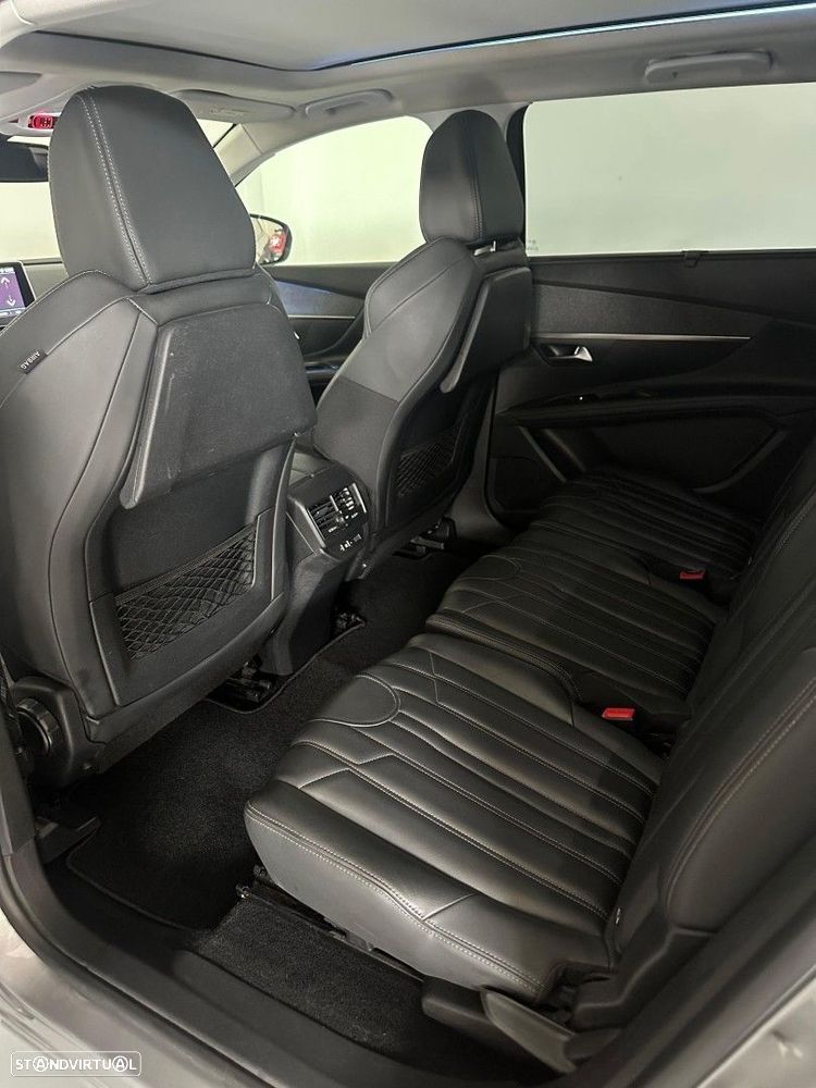 Peugeot 5008 PureTech 130 EAT8 Stop & Start Allure Pack - 14
