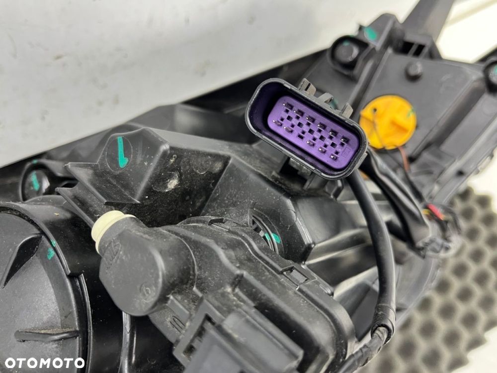 Lampa reflektor MG ZS I MG VS 17-19r.  lewa przednia soczewka + LED Europa oryginalna lewy przód - 13