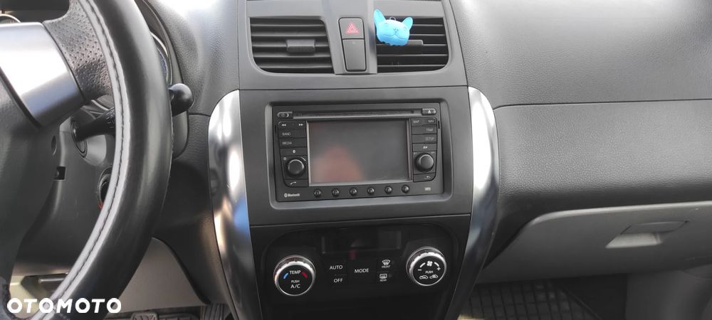 Suzuki SX4 1.6 VVT 4x2 City - 8