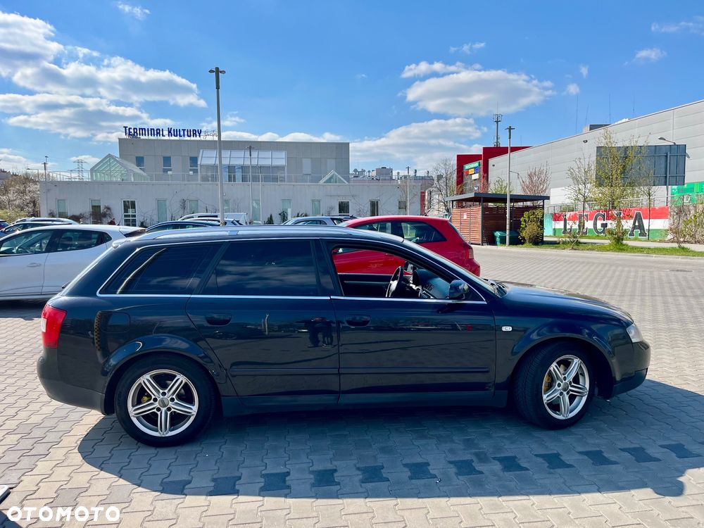 Audi A4 Avant - 3