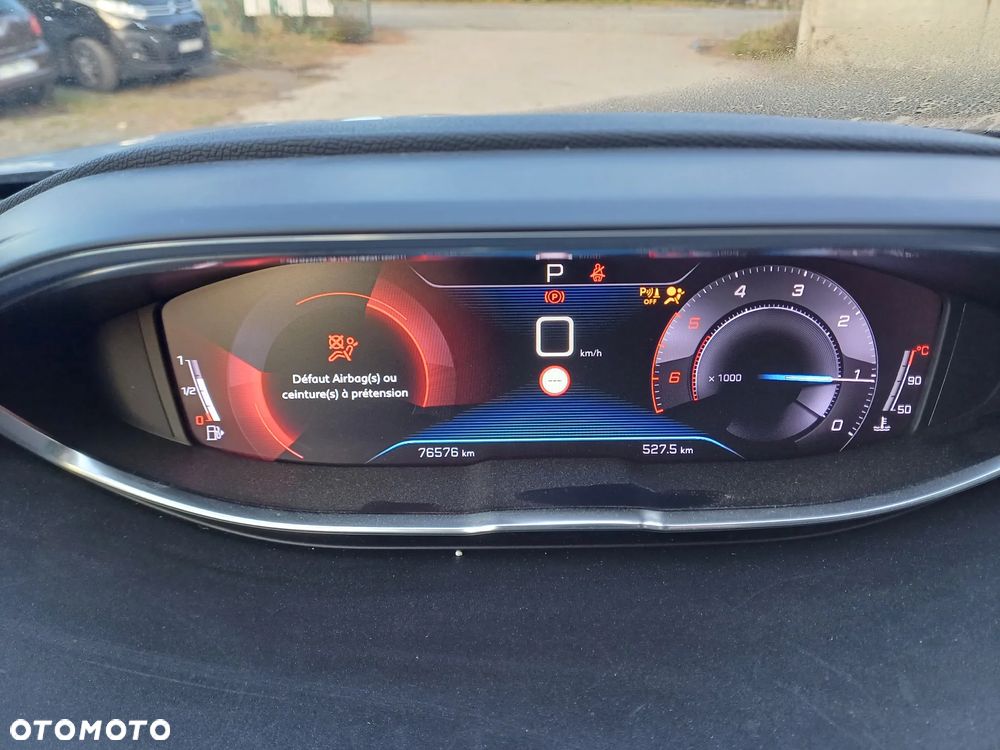 Peugeot 5008 1.5 BlueHDI Active S&S EAT8 - 14