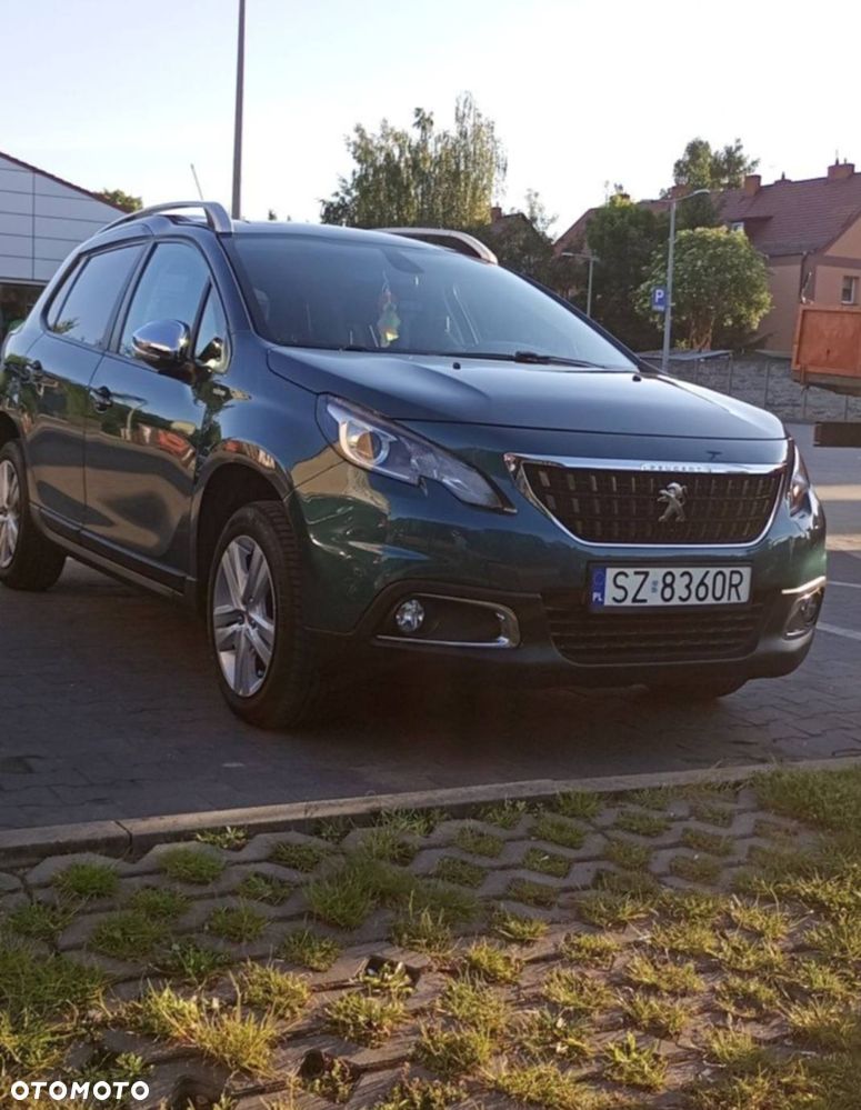 Peugeot 2008 1.2 Pure Tech Style - 1