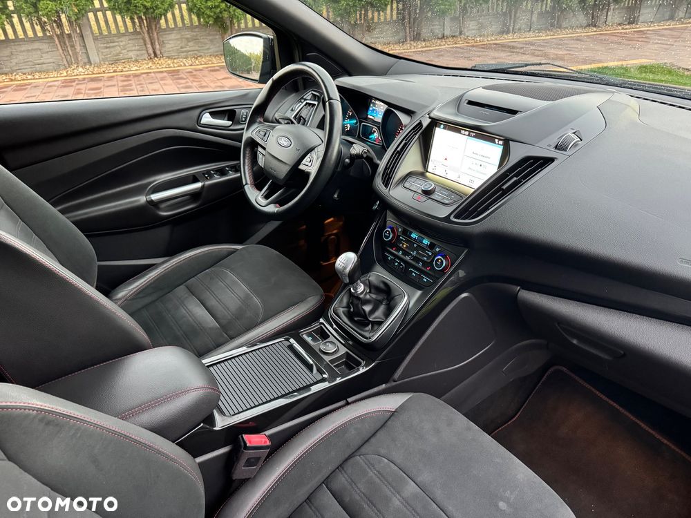 Ford Kuga - 15