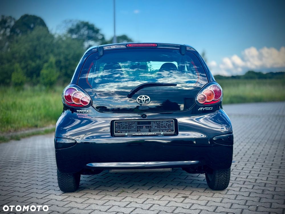 Toyota Aygo Black - 9