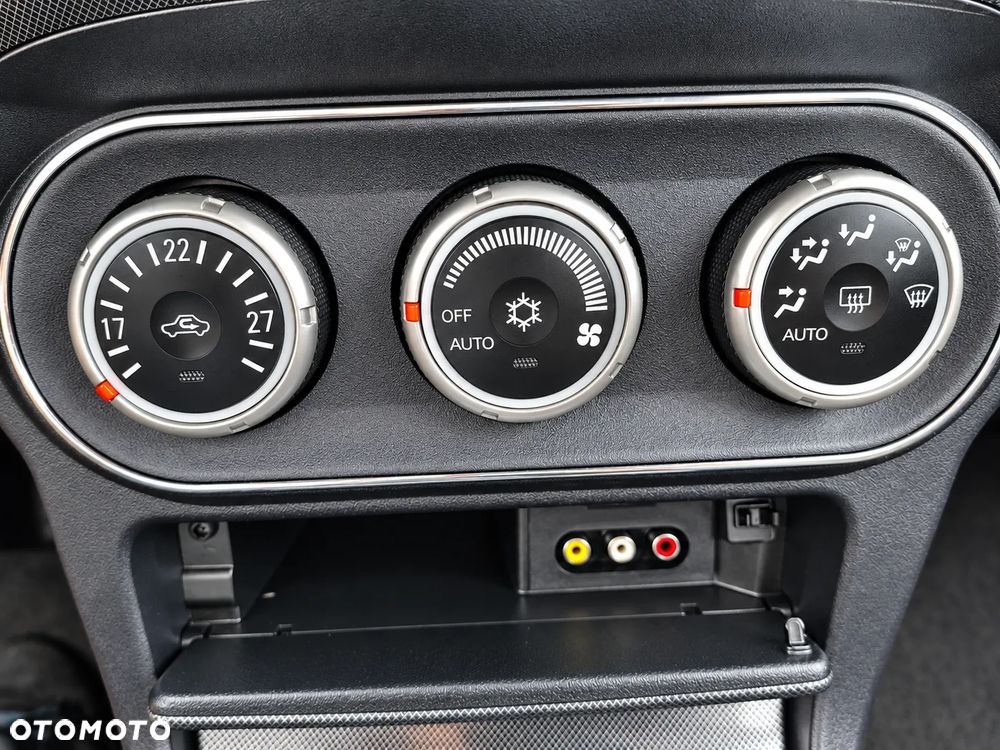 Mitsubishi Lancer 1.8 Instyle NAVI - 16