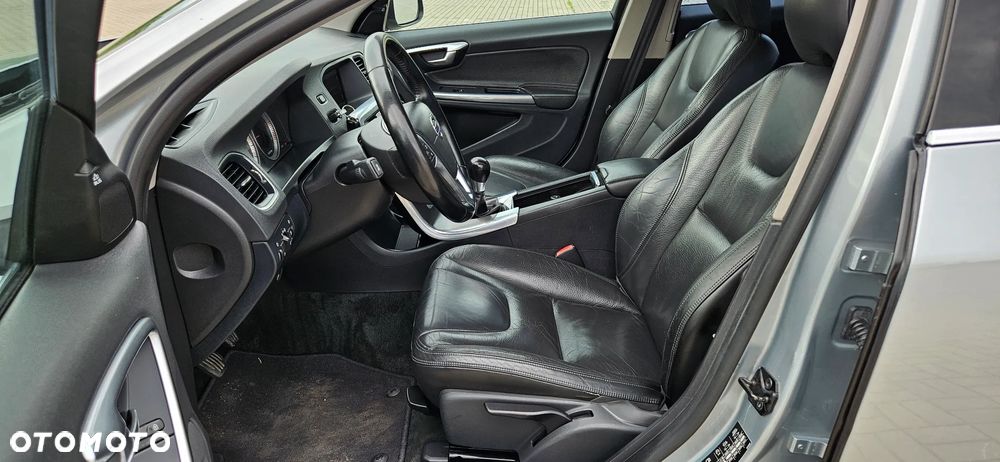 Volvo S60 2011 photo 5