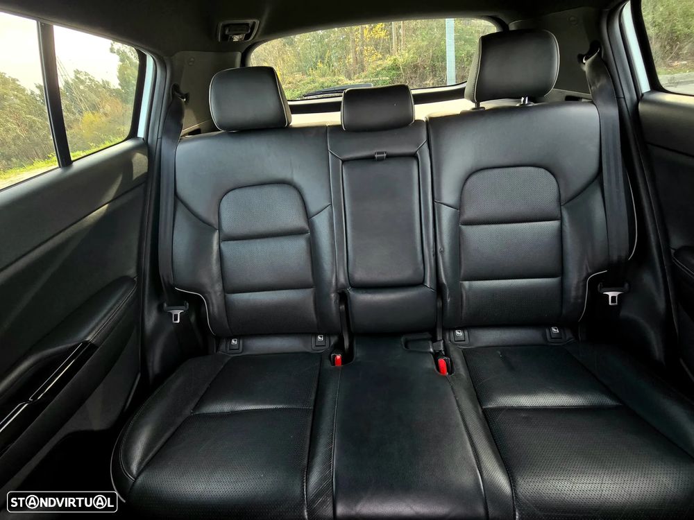 Kia Sportage 2.0 CRDI ISG GT Line - 23