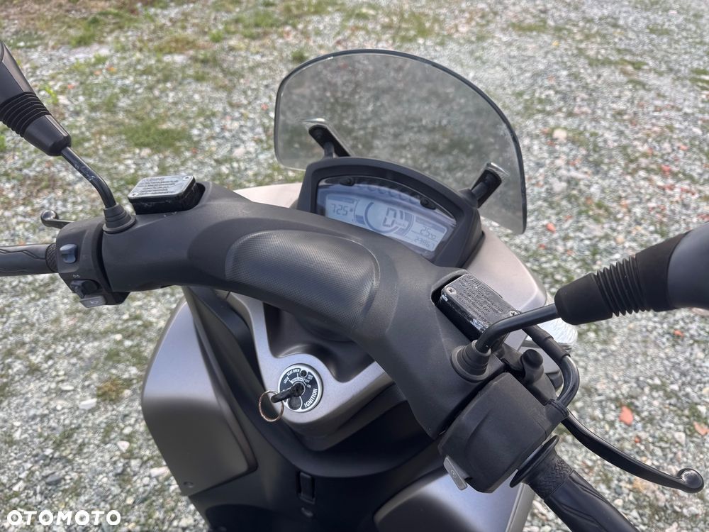 Yamaha Tricity - 10