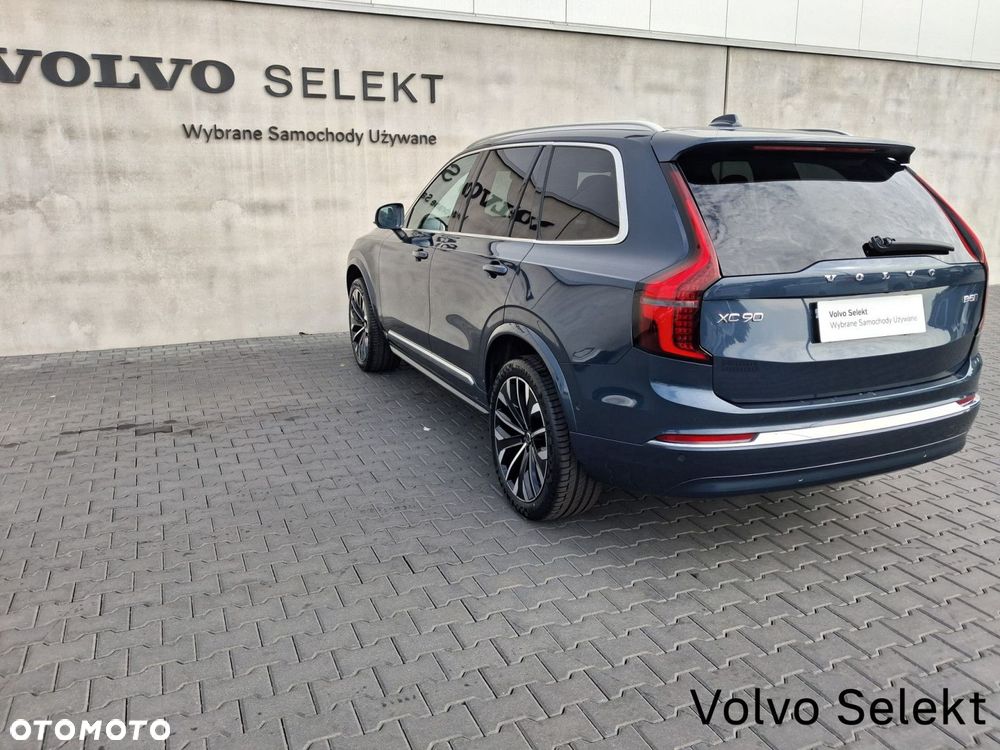 Volvo XC 90 - 8