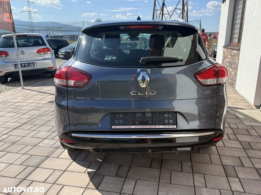 Renault Clio - 5
