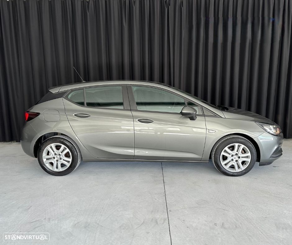 Opel Astra - 8