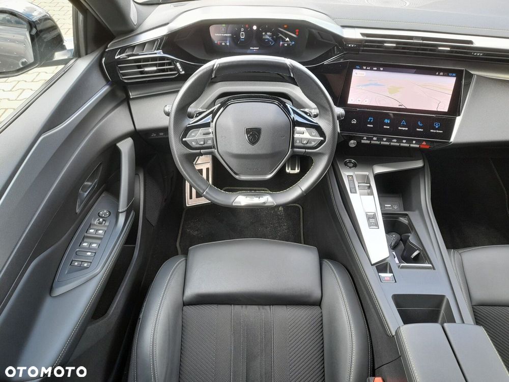 Peugeot 308 1.2 PureTech GT Pack S&S EAT8 - 17