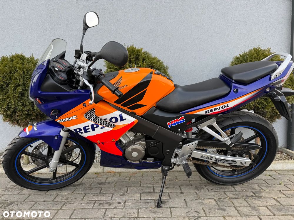 Honda CBR - 4
