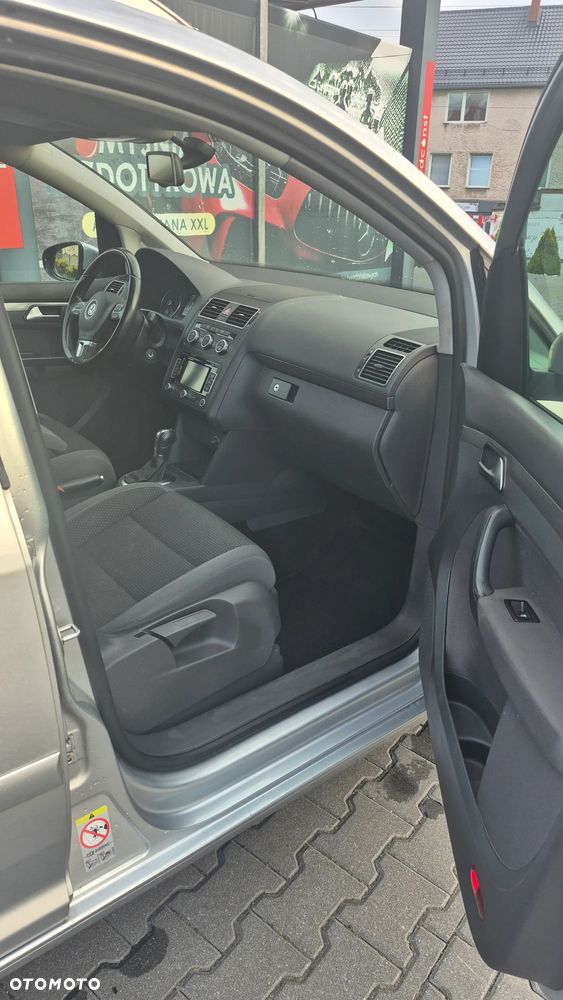 Volkswagen Touran 1.6 TDI DPF DSG Comfortline - 13