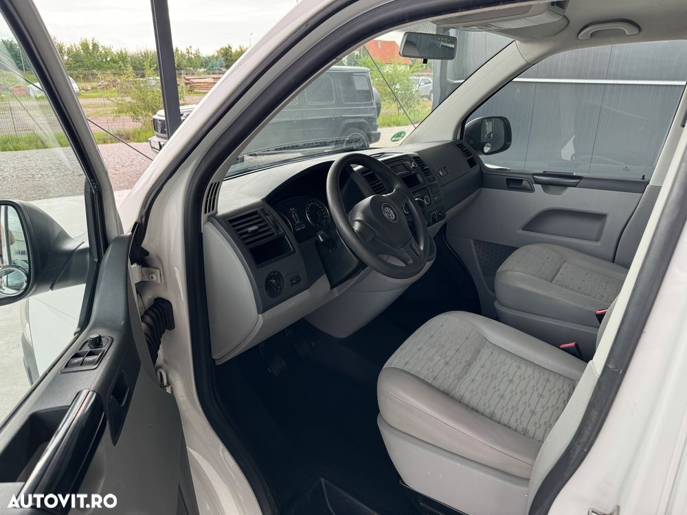 Volkswagen Transporter - 13