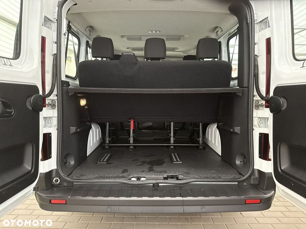 Renault Trafic - 20