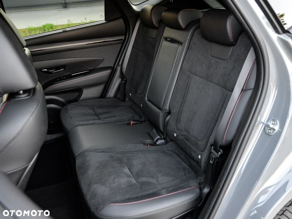 Hyundai Tucson 1.6 T-GDi 48V-Hybrid 4WD DCT N Line - 26