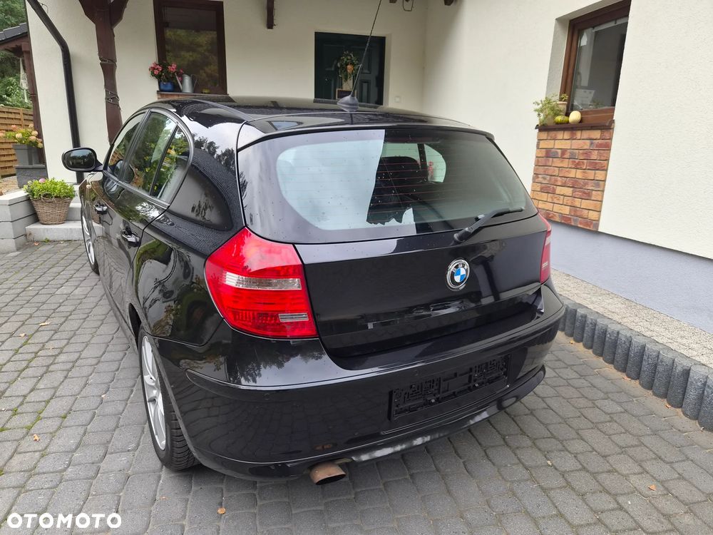 BMW Seria 1 - 33