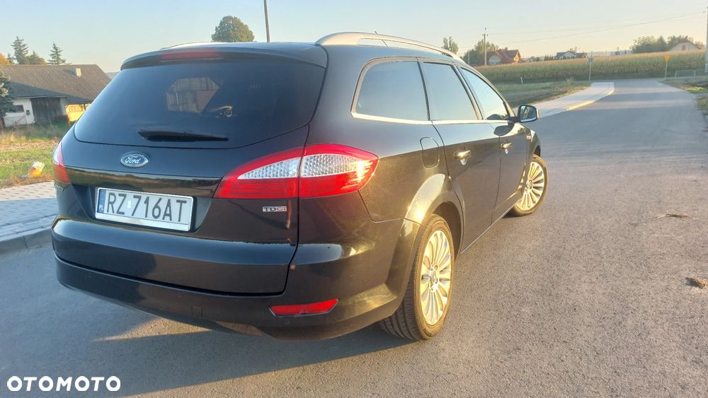 Ford Mondeo - 23