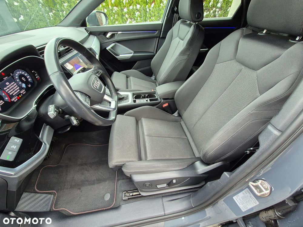 Audi Q3 Sportback 35 TFSI S tronic S line - 32