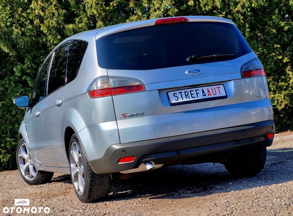 Ford S-Max - 24