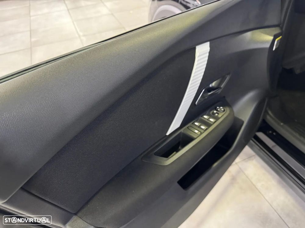 Citroën C4 X 1.2 Hybrid Plus e-DSC6 - 25