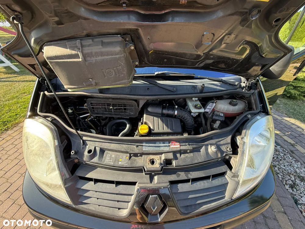 Renault Trafic - 11