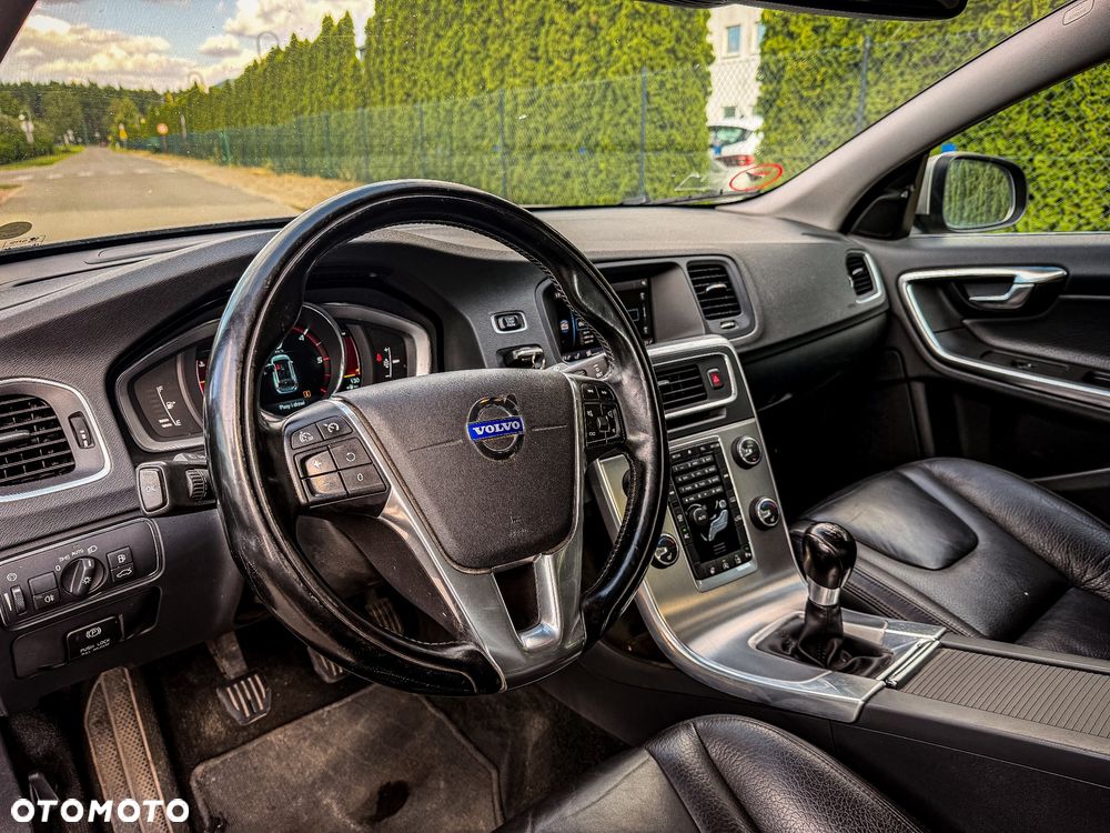 Volvo V60 D3 Momentum - 7
