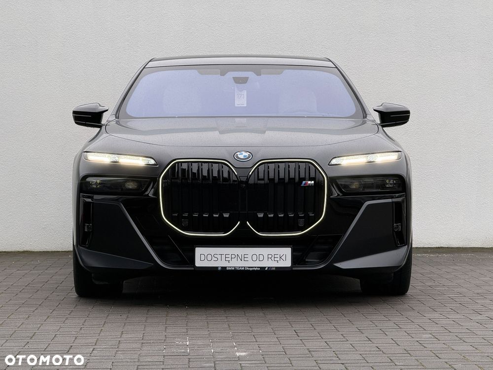 BMW Seria 7 M760e PHEV xDrive sport - 6