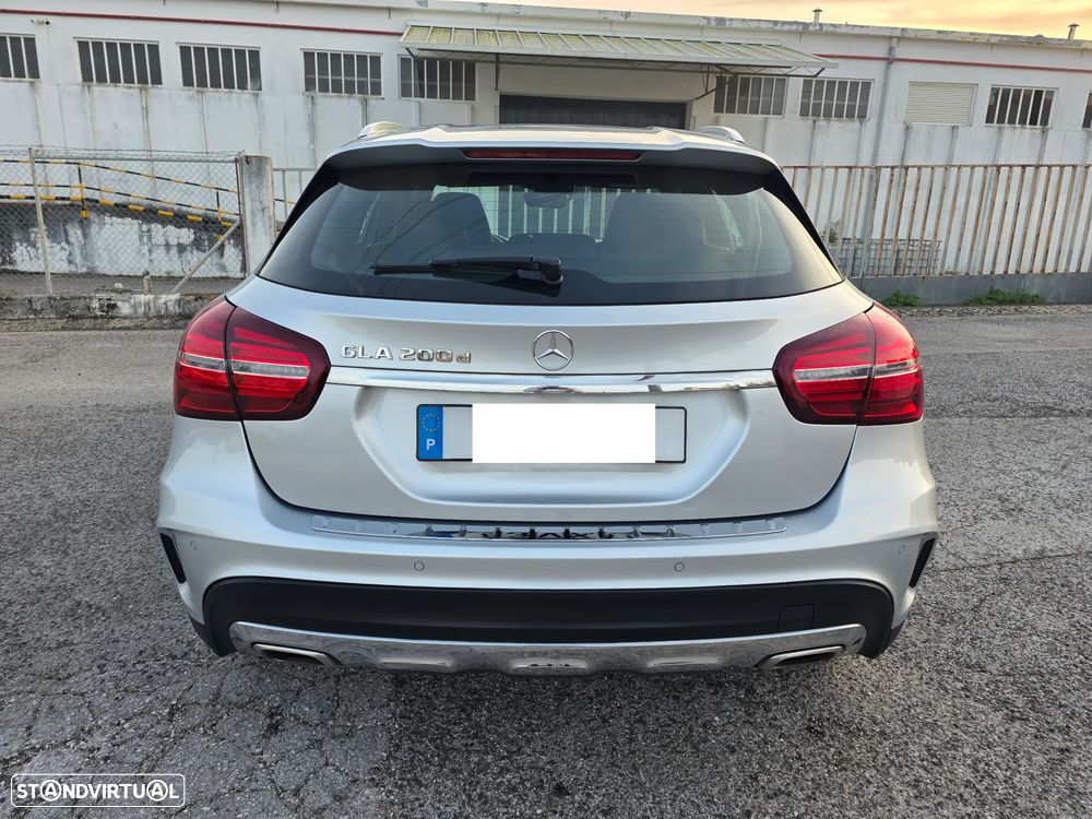 Mercedes-Benz GLA 200 d AMG Line Aut. - 19
