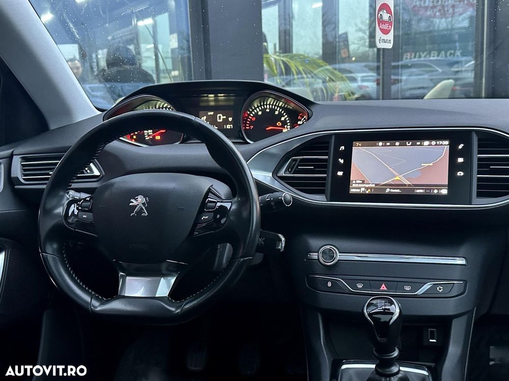 Peugeot 308 - 9