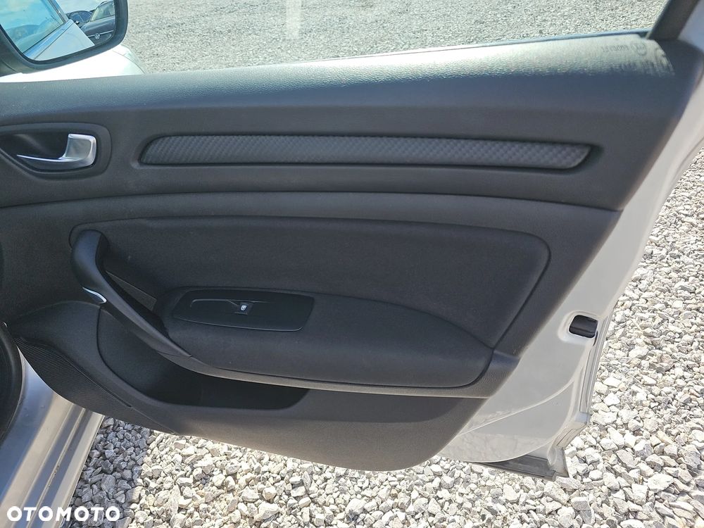 Renault Megane 1.5 Blue dCi Business - 21
