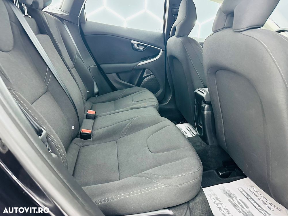 Volvo V40 D2 DRIVe Kinetic - 8