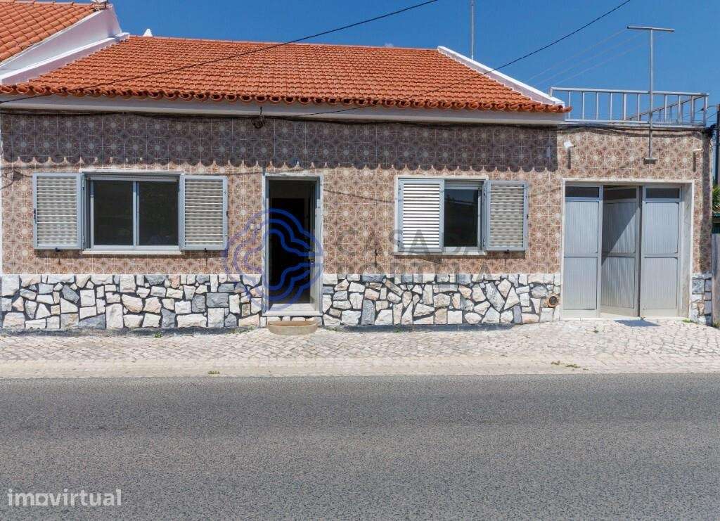 Moradia T3 com Jardim, Garagem e Sótão com terraço, no Coração do Pinh - Grande imagem: 2/60