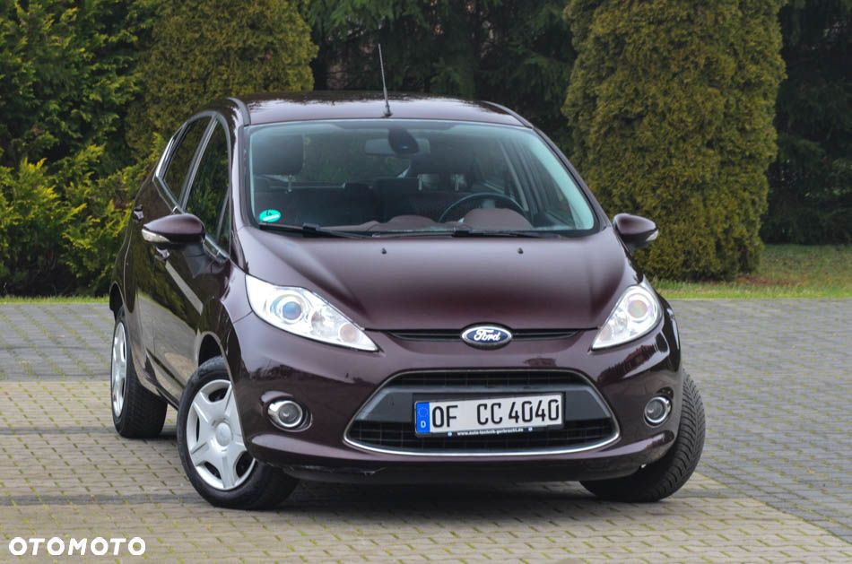 Ford Fiesta 1.25 Champions Edition - 4