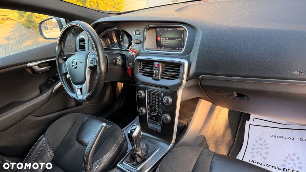 Volvo V40 - 33