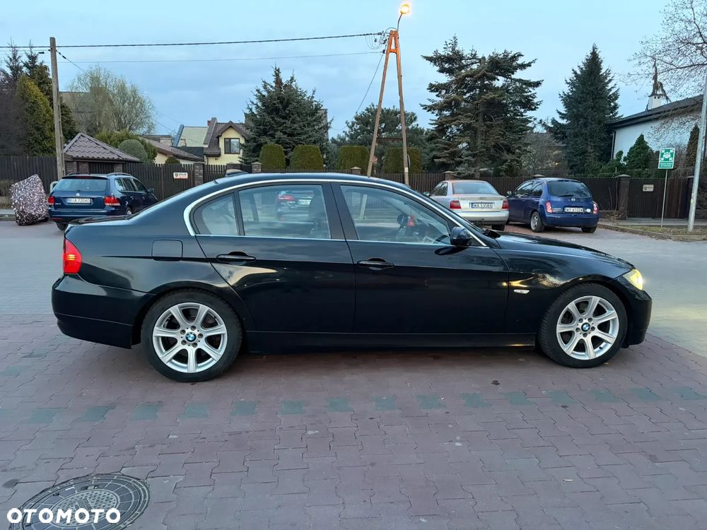 BMW Seria 3 325d - 7