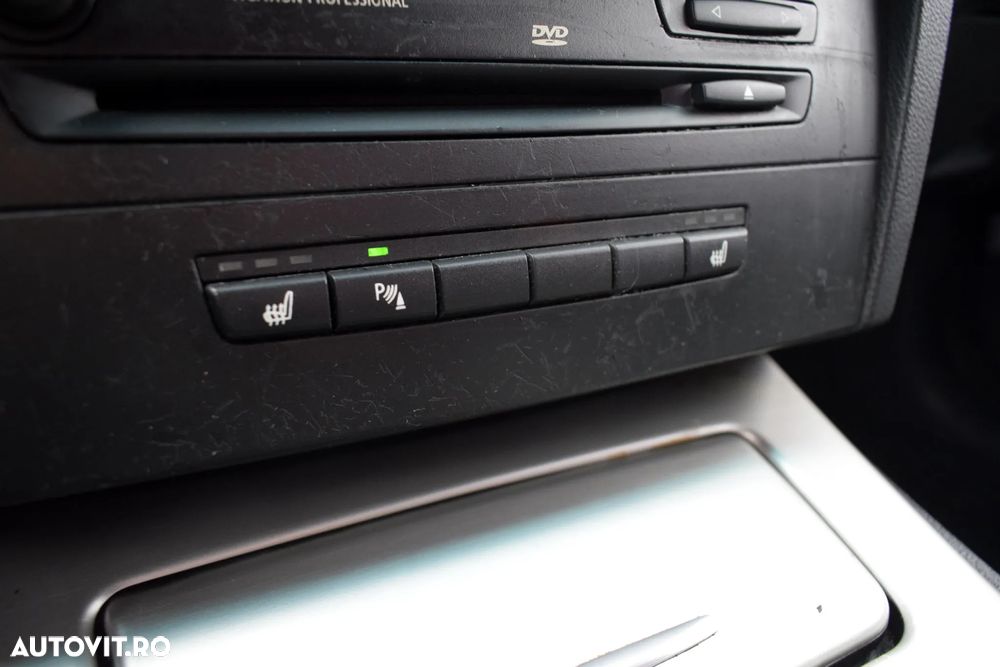 BMW Seria 3 320d - 14