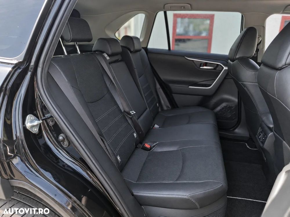 Toyota RAV4 2.5 VVT-iE 4x4 Luxury Premium - 23