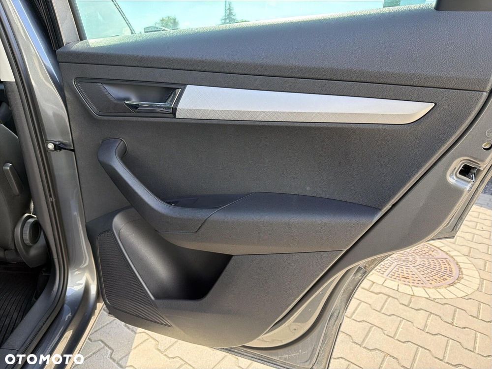 Skoda Karoq 1.5 TSI ACT Selection DSG - 20