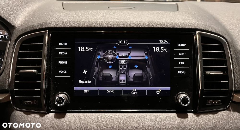 Skoda Karoq 1.6 TDI 4x2 Style DSG - 27