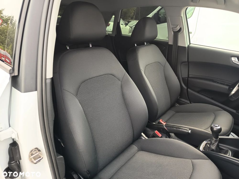 Audi A1 1.2 TFSI S line edition - 18