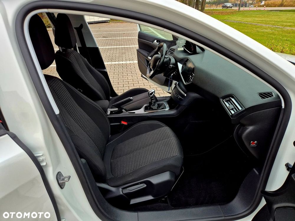 Peugeot 308 - 29