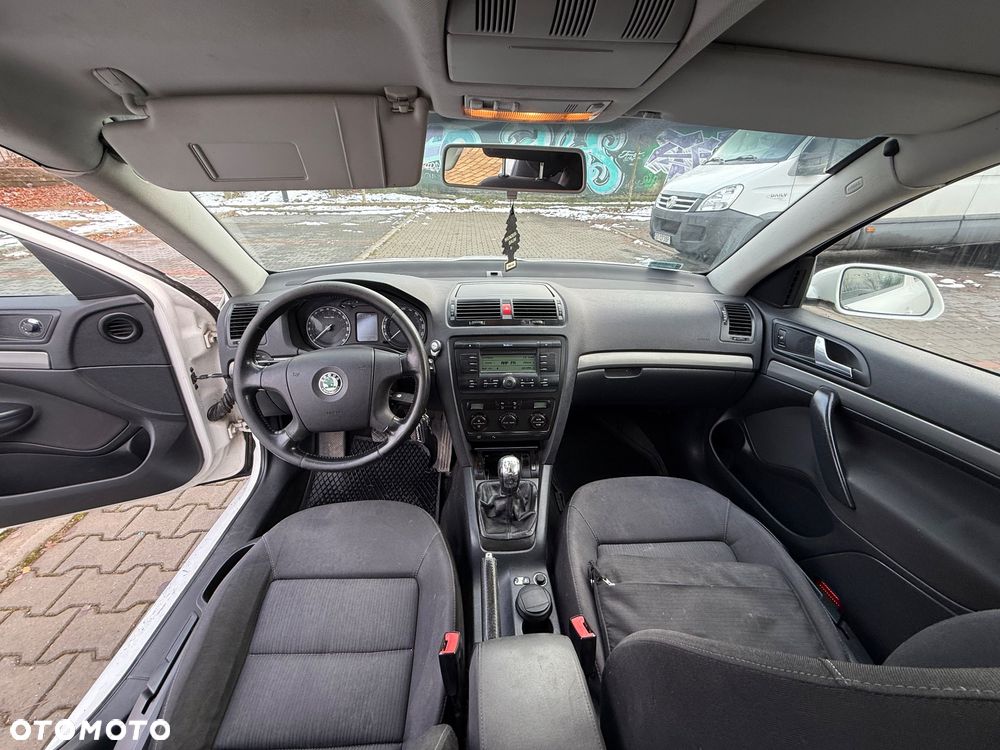 Skoda Octavia - 6