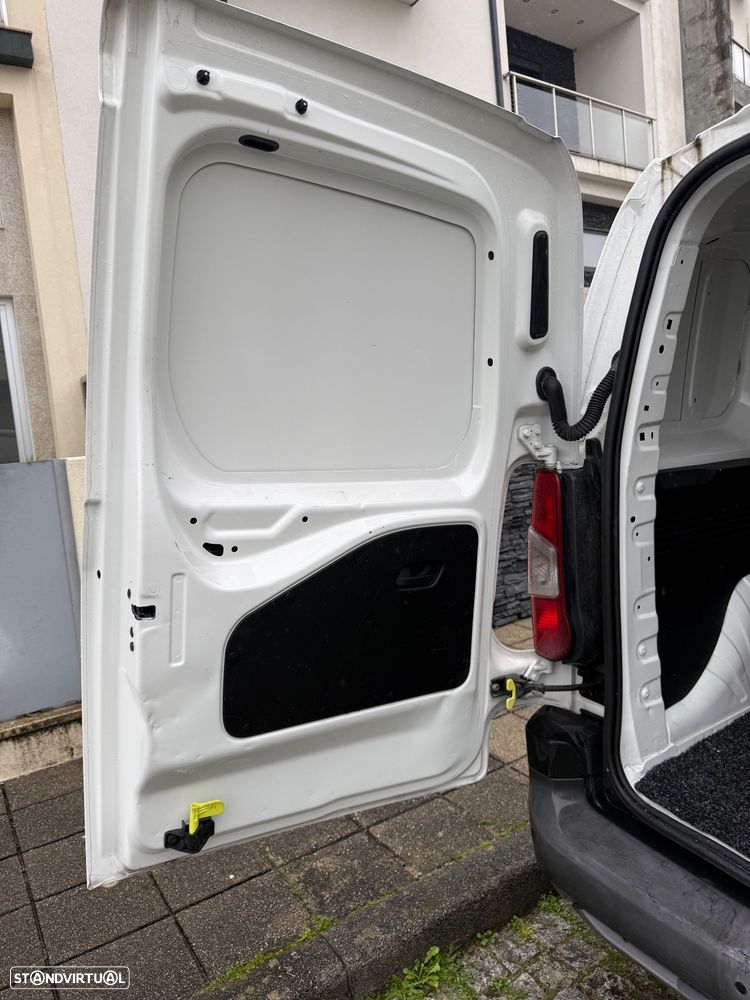 Opel Combo - 12