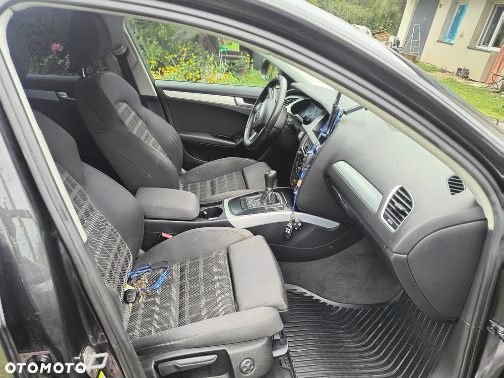 Audi A4 Avant - 12