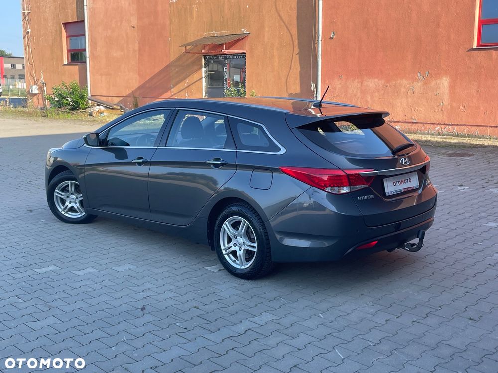 Hyundai i40 1.7 CRDi Comfort + - 21
